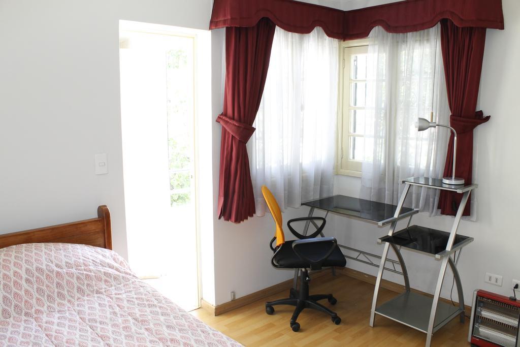 Casa De Academicos Hotel Santiago Room photo
